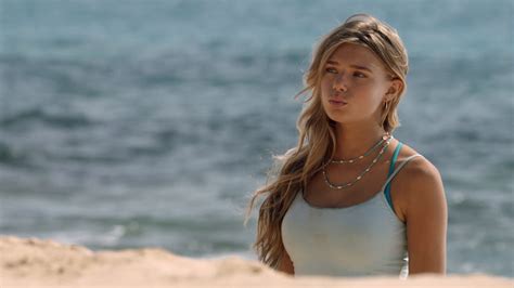 Watch Blue Lagoon: The Awakening .